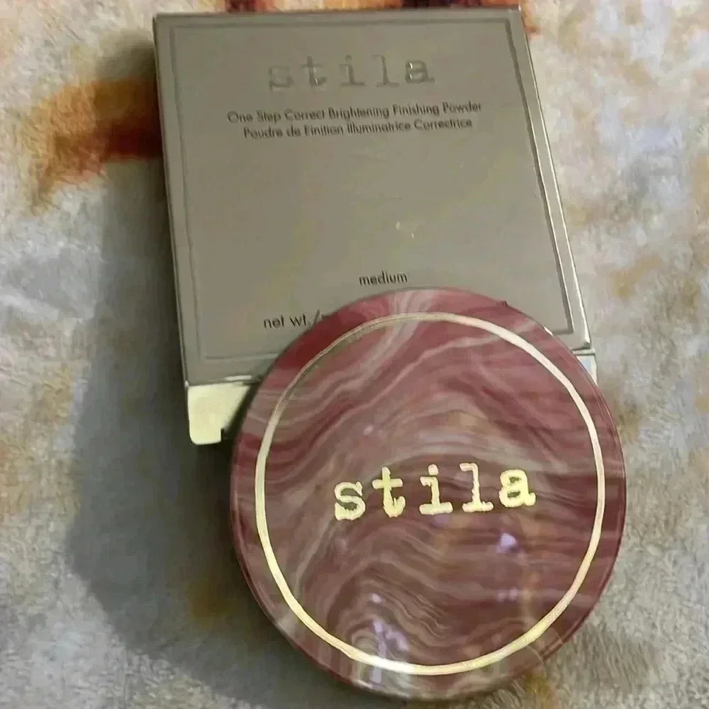 Stila one step correct brightening finish powder